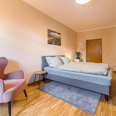 Apartman Stadtgut Moelkau & *